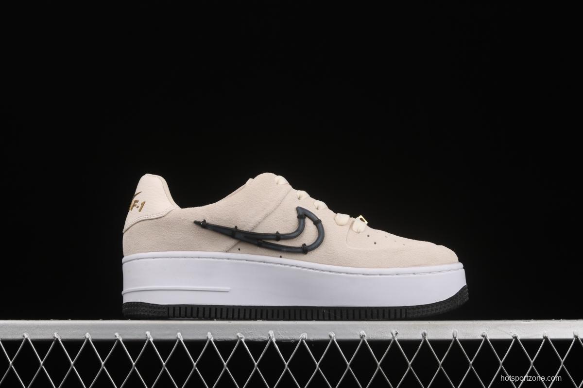 NIKE AF1 Sage Low shoes with thick soles CI3482-200