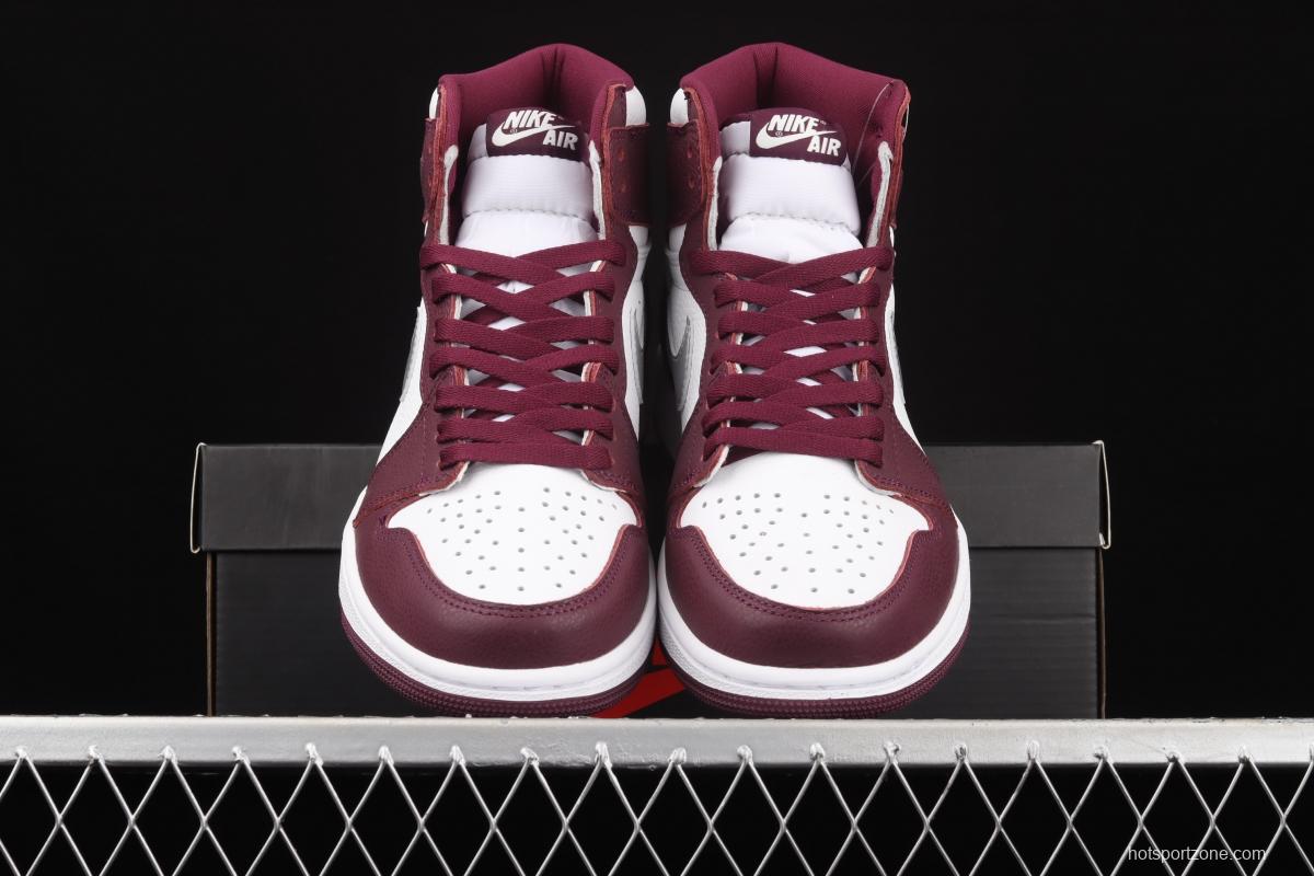 Air Jordan 1 Retro High OG Bordeaux Bordeaux burgundy high top basketball shoes 555088-611