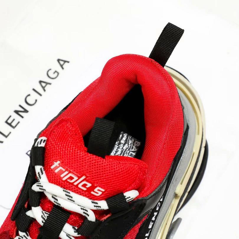 Men/Women Balenciaga Triple S MutiColor Clear Sole 2 Color Sneaker  Item 6380340
