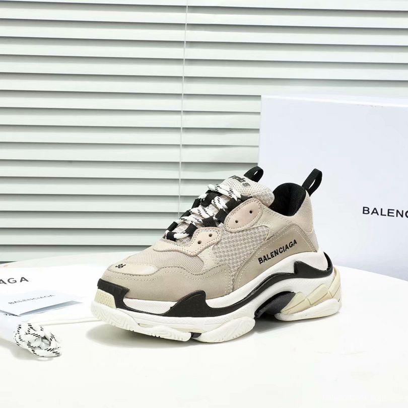 Men/Women Balenciaga Triple S  Sneaker Khaki/Black