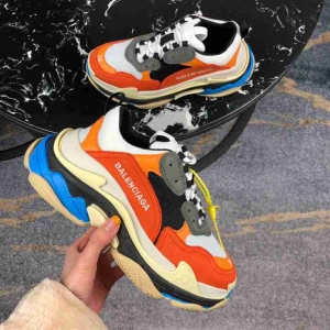 Men Balenciaga Triple-S Sneaker Orange