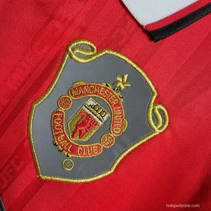 Retro 99/00 Manchester United Home Jersey