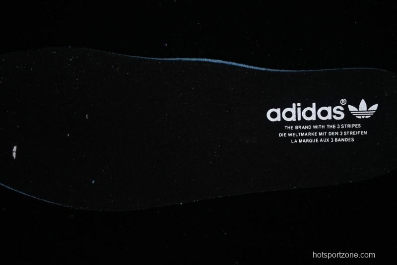 Adidas Campus BZ0084 Casual Sneakers with Three Stripes Design - BZ0084