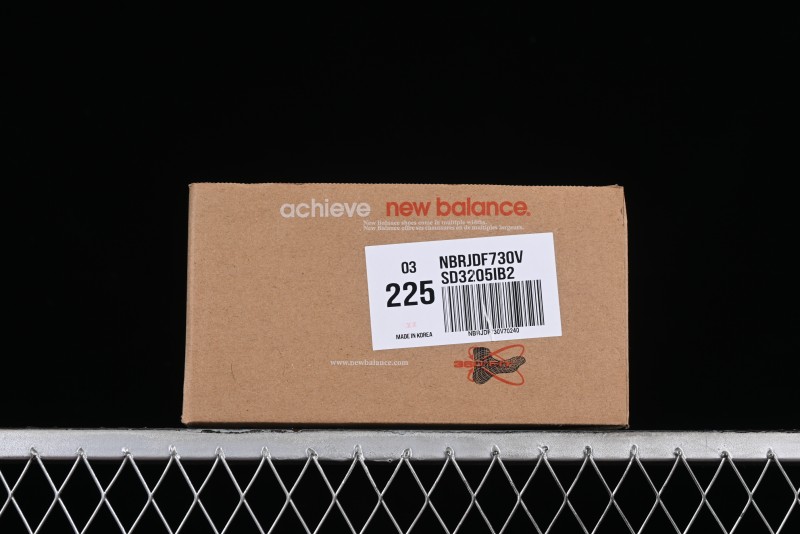 New Balance CRV CAP V2 Casual Sneakers with Flat Silhouette and Mesh Upper - SD3205IB2