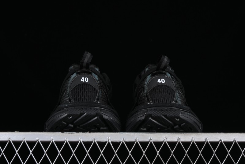 Balenciaga Phantom Sneaker - W3XL11000