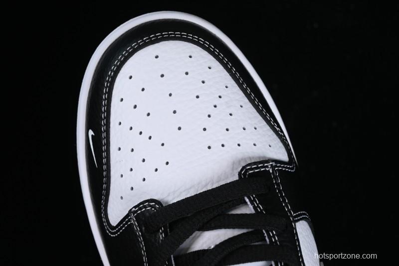 Nike Supreme x SB Dunk Low Panda Colorway Low-Top Casual Skate Shoes - RM2308-332