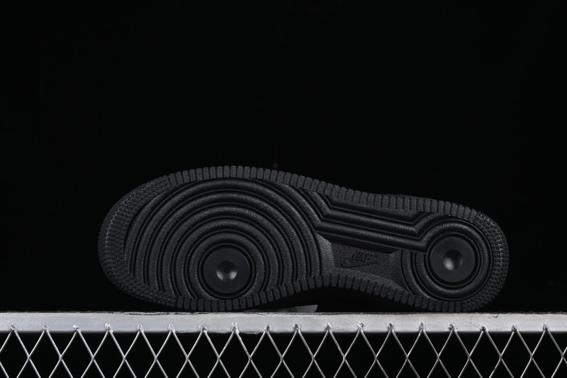 Nike Air Force 1 '07 Low Casual Sneakers with Full-Length Air Cushion - HF8189-001