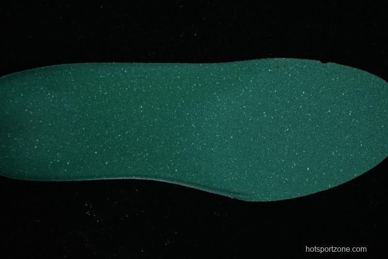 Nike ACG Mountain Fly 2 Low SP Outdoor Hiking Shoes with GORE-TEX and React Foam - FZ3311-101