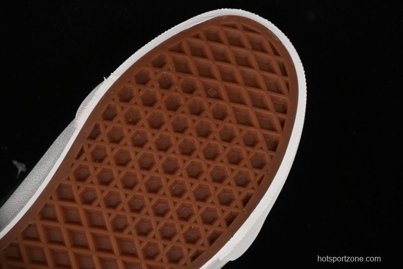 Vans Knu Skool Low Top Retro Casual Vulcanized Sneakers in Grey Black - VN000CZUVA3