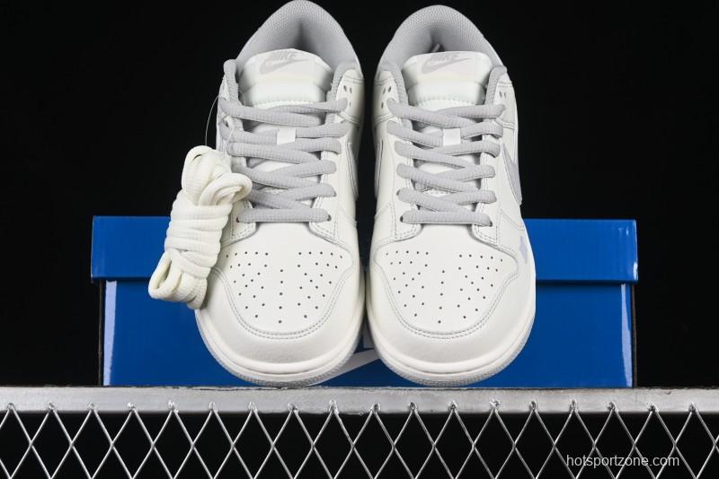 Nike SB Dunk Low x Undefeated Collaboration Casual Skate Shoes - UN1697-622