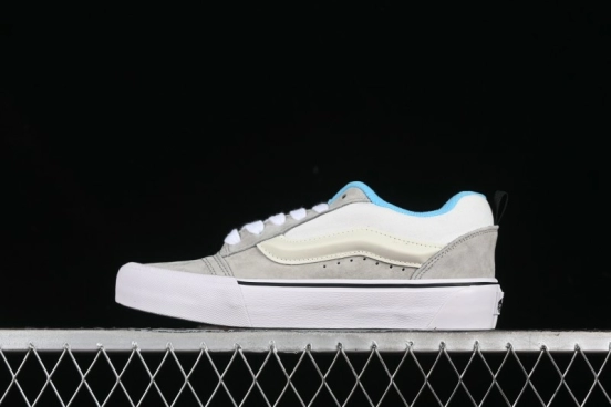 Vans Knu Skool Low-Top Retro Casual Vulcanized Slip-On Shoes in Grey Blue - VN000D6CCCZ