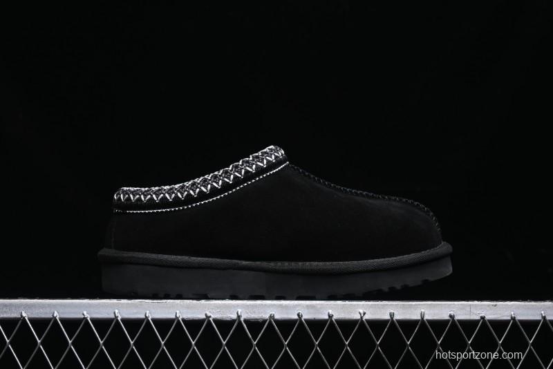 UGG Classic Mini II Snow Boots with TREADLITE Outsole - 5955