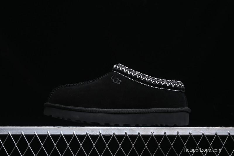 UGG Classic Mini II Snow Boots with TREADLITE Outsole - 5955