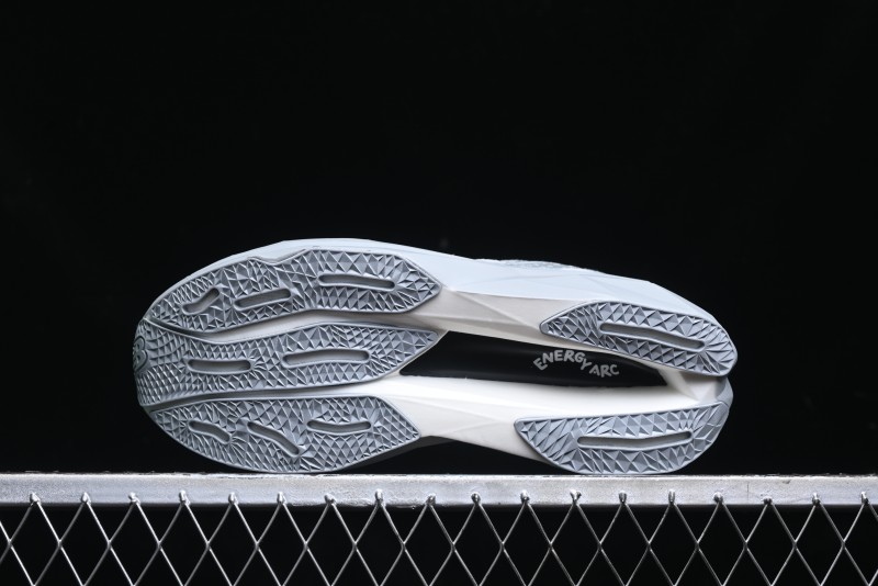 New Balance FuelCell Rebel V4 Low-Top Anti-Slip Durable Versatile Casual Running Shoes - MRCELVD4