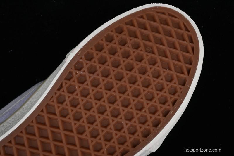 Vans Knu-Skool VR3 LX Low-Top Retro Sneakers in Dusty Purple - VN0009QCB9P