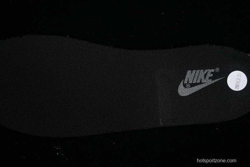 Nike Dunk Low Retro SB Skateboarding Shoes in Black & White - DJ6188-002