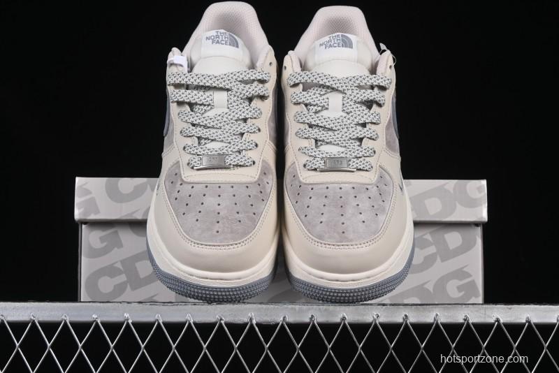 Nike Air Force 1 '07 Low The North Face Collaboration Patchwork Pigskin Red Tail Casual Sneakers - XZ6188-649