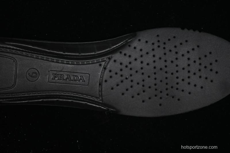 Prada Cloudbust Air Thunder Lifestyle Low-Top Sneakers - 2EG293