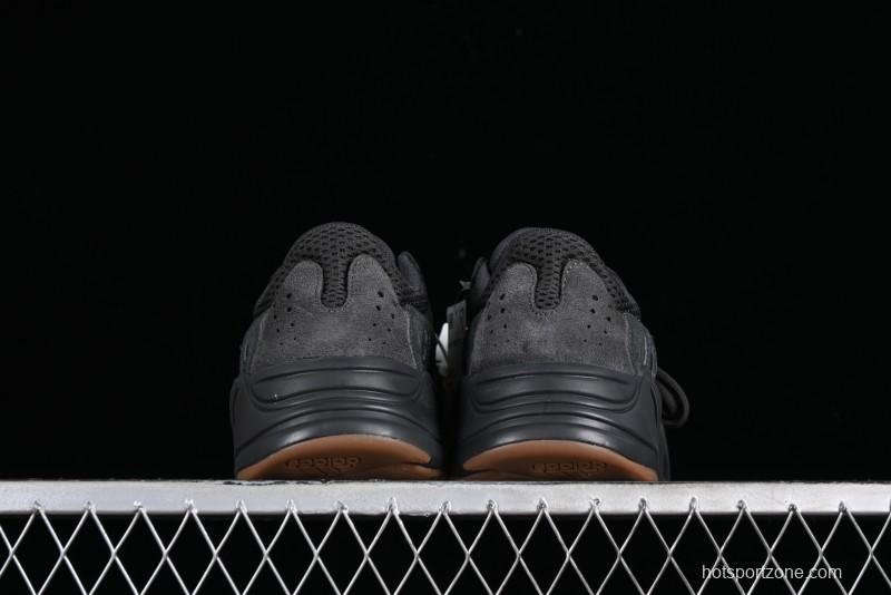 Adidas Yeezy Boost 700 V2 Utility Black Running Shoes with 3M Reflective Details - FV5304