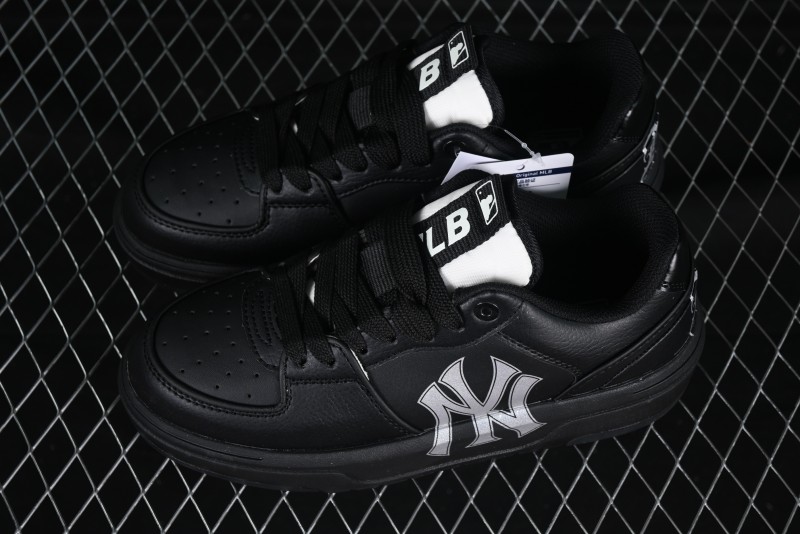 New York Yankees MLB Chunky Liner Custom Platform Casual Sneakers - 3ASXCA12N50WHS