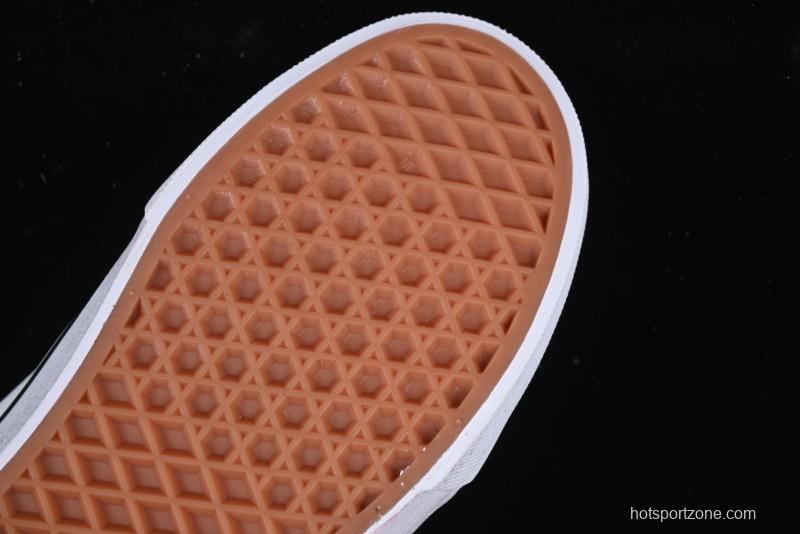 Vans Knu Skool Low-Top Retro Chunky Sneakers - VN000CS0239