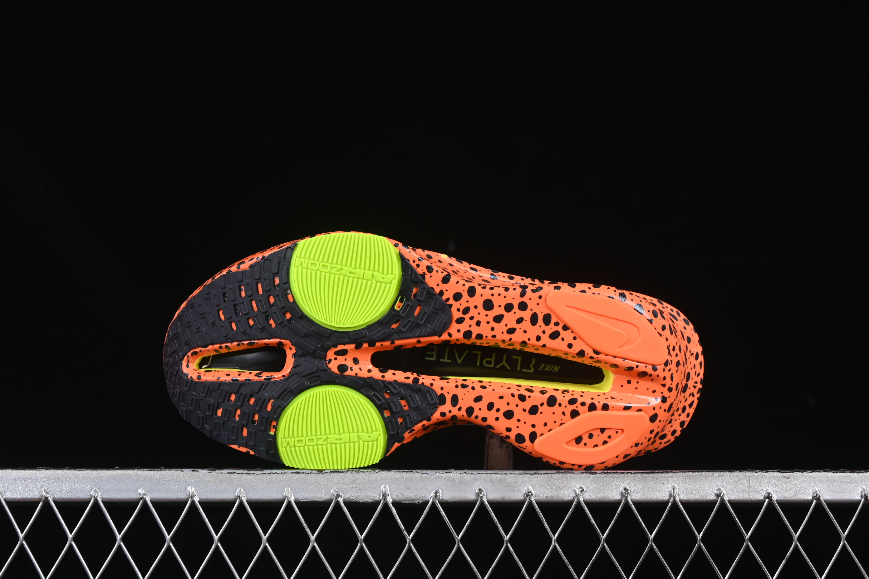 Nike Zoom VaporFly Next 3% Prototype 2024 Super Marathon Running Shoes with Dual Air Zoom Cushioning - FN7673-900