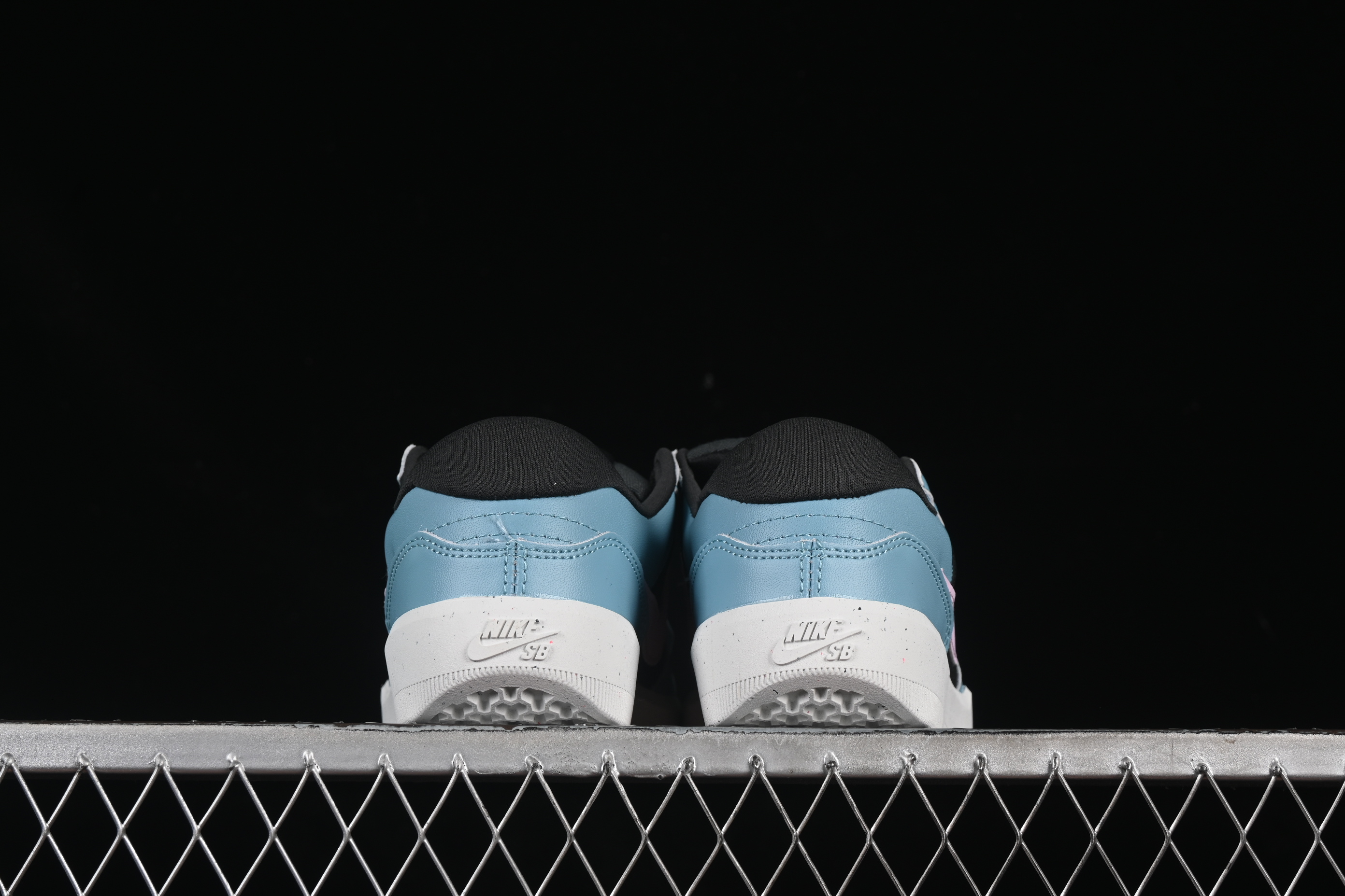 Nike SB Force 58 Retro Skate Shoes - DV5476-400