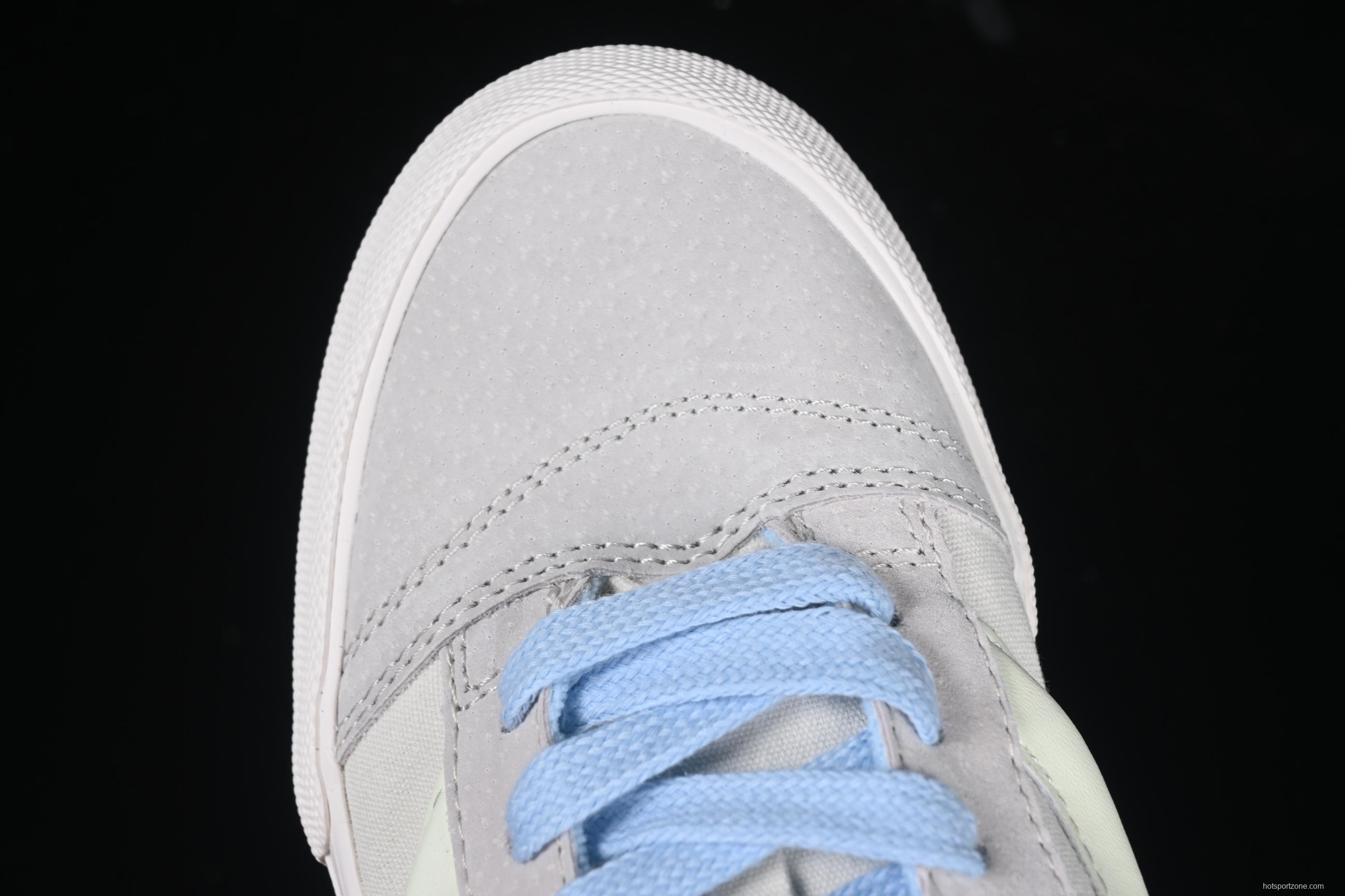 Vans Knu Skool Low-Top Retro Chunky Sneakers - VN000D6CZ5D