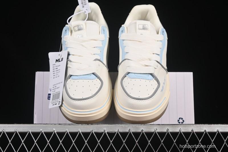 New York Yankees Chunky Liner Mid Denim Monogram Platform Sandals - 3ASXCA12N50IVS