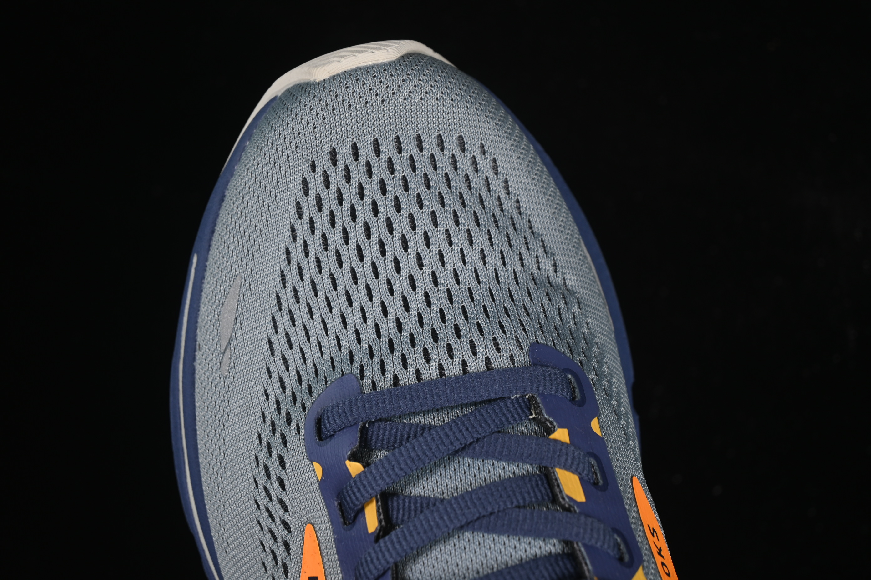Brooks Adrenaline GTS 23 Running Shoes with Enhanced Support and Breathable Mesh - 1103911D027