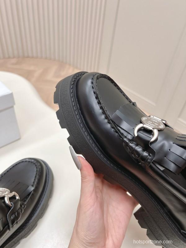 2025 Women Dior Black Leather Loafers KFY00350