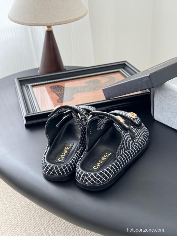 2025 Women Chanel Black White Leather Sandals LY00310