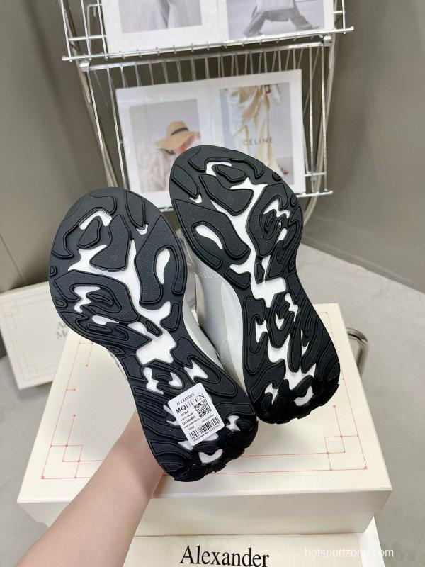 2024 Women ALEXANDER MCQUEEN Silver Leather Sneakers MJ00370