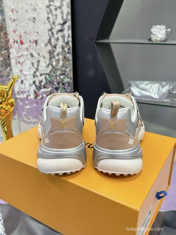 2025 Men Louis Vuitton Gradient Color Beige White Mesh Leather Sneakers MJ00420