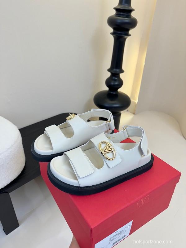 2025 Women Valentino White Leather Sandals V Buckle KFY00320