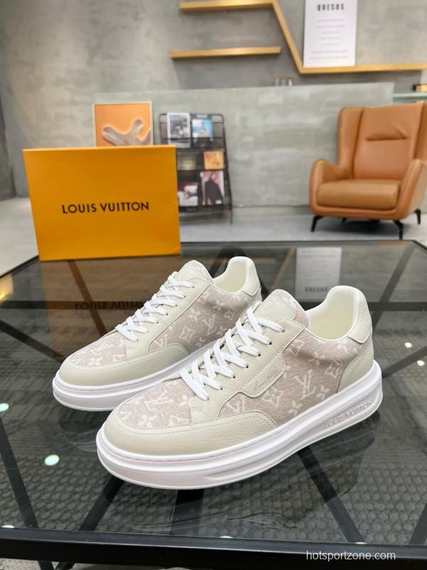 2024 Unisex Louis Vuitton Beige White Leather Mesh Sneakers MJ00400