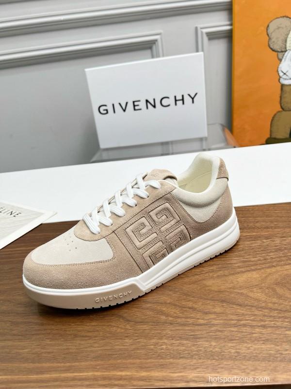 2024 Unisex Givenchy Beige Silk Calfskin Patent Leather Sneakers MJ00380