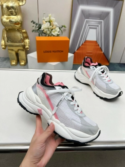 2025 Unisex Louis Vuitton White Pink Mesh Leather Sneakers Monogram LY00340