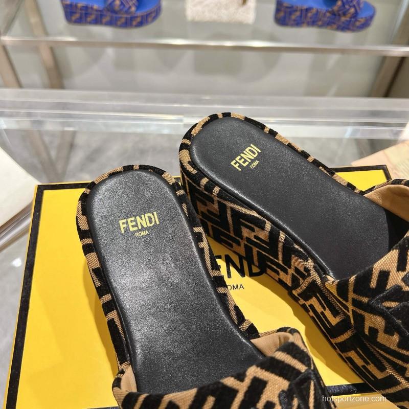 2025 Slippers Fendi Black Brown Canvas Platform FF Jacquard KFY00240