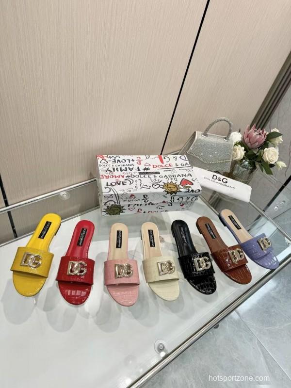 2025 Women Dolce & Gabbana Purple Leather Slippers LY00190