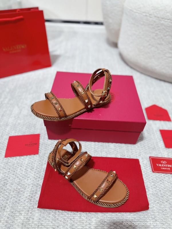 2025 Women Valentino Brown Leather Sandals Braided Craftsmanship LY00250