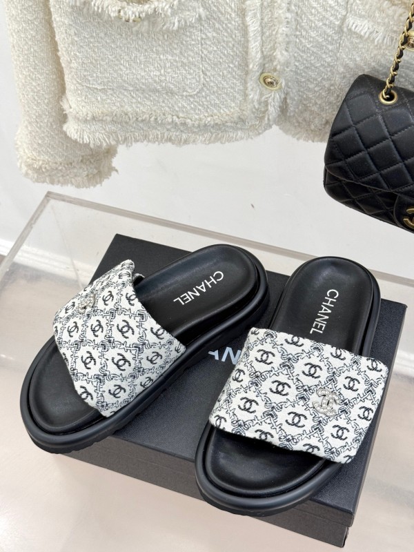 2025 Slippers Chanel Black White Nylon Slippers