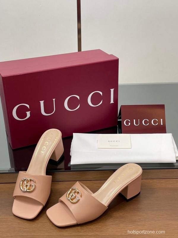 2025 Women Gucci Pink Leather Slippers GG Crystal Buckle LY00280