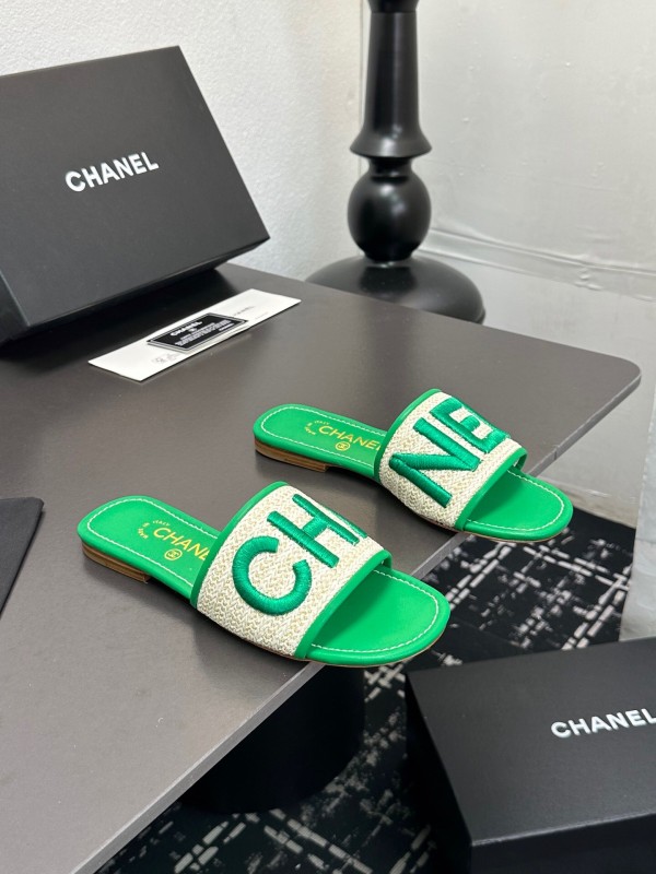 2025 Women Chanel Green Canvas Slippers