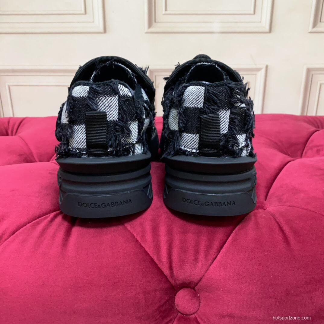 2025 Unisex Dolce & Gabbana Black White Fur Canvas Sneakers