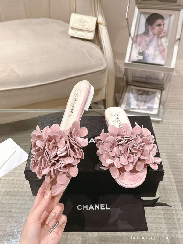 2025 Women Chanel Pink Suede Slippers Floral B2032-2