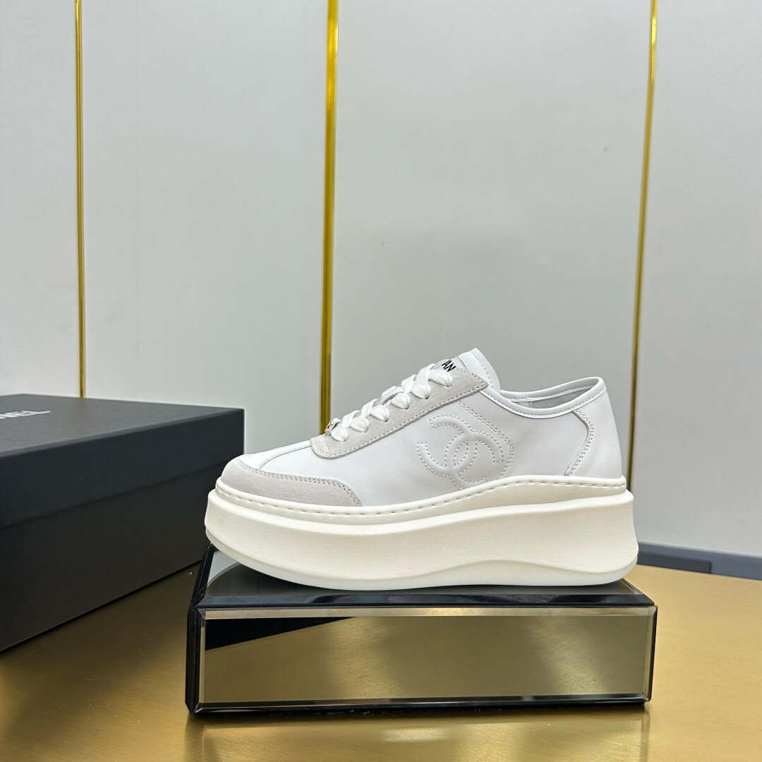 2025 Women Chanel White Leather Suede Sneakers