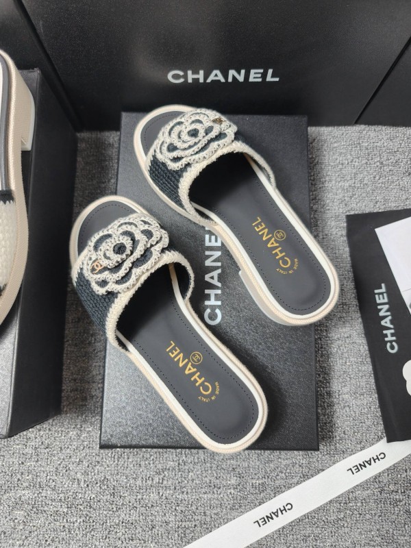 2025 Slippers Chanel Black White Crochet Sandal