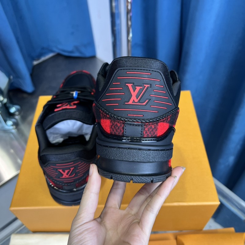 2025 Unisex Louis Vuitton Black Red Leather Sneakers
