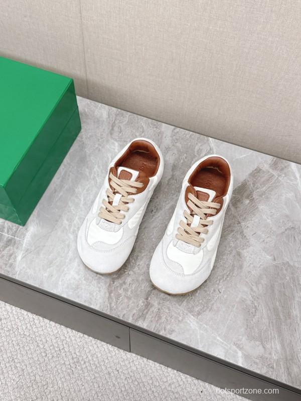 2025 Unisex Bottega Veneta White Nylon Suede Sneakers Woven Pattern KFY00290